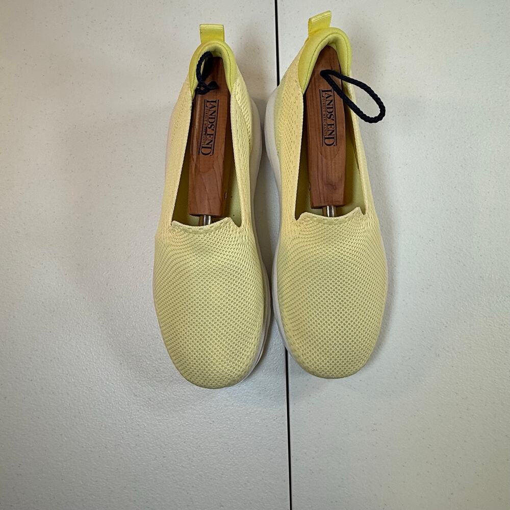 Skechers GOwalk Women’s Size 5 Yellow Slip On Knit Walking Shoes Goga Mat